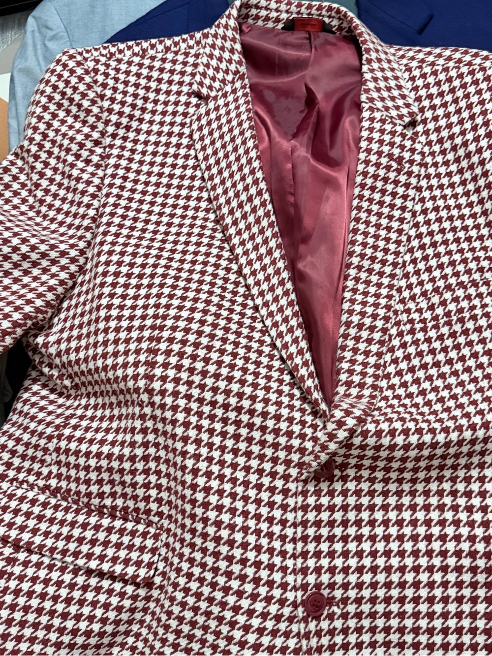 Mens Burgundy & White Houndstooth Blazer